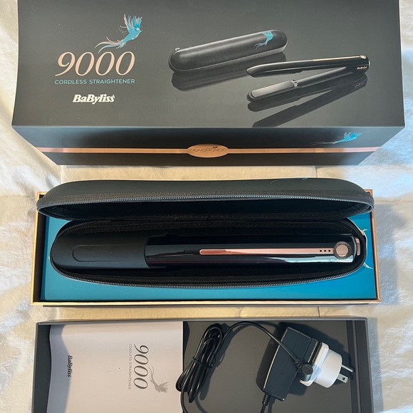 Wireless Babyliss 9000 Straightener Like New - Picture 2 of 6